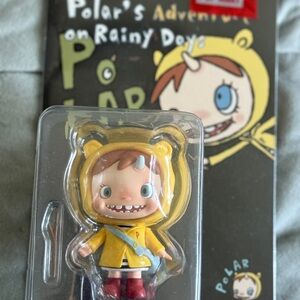 Polar's Rainy Day Adventure Figure - Yellow